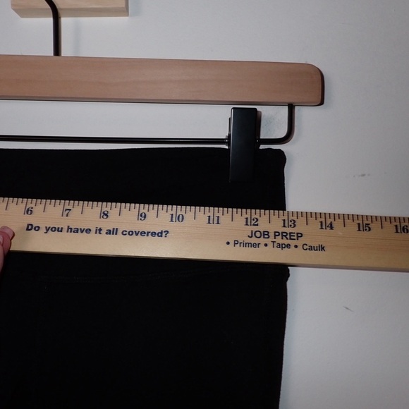 Athleta Women's Stripped Side Black Capri Cropped Midrise Leggings size XS - Picture 8 of 8